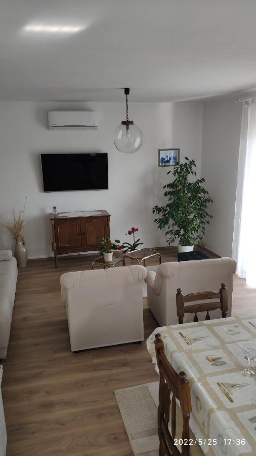 Apartment Rose Novi Vinodolski Zewnętrze zdjęcie