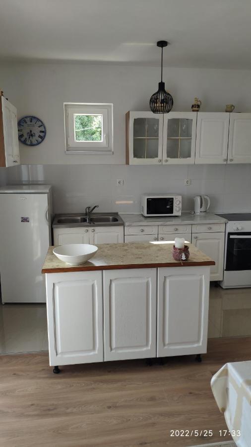 Apartment Rose Novi Vinodolski Zewnętrze zdjęcie
