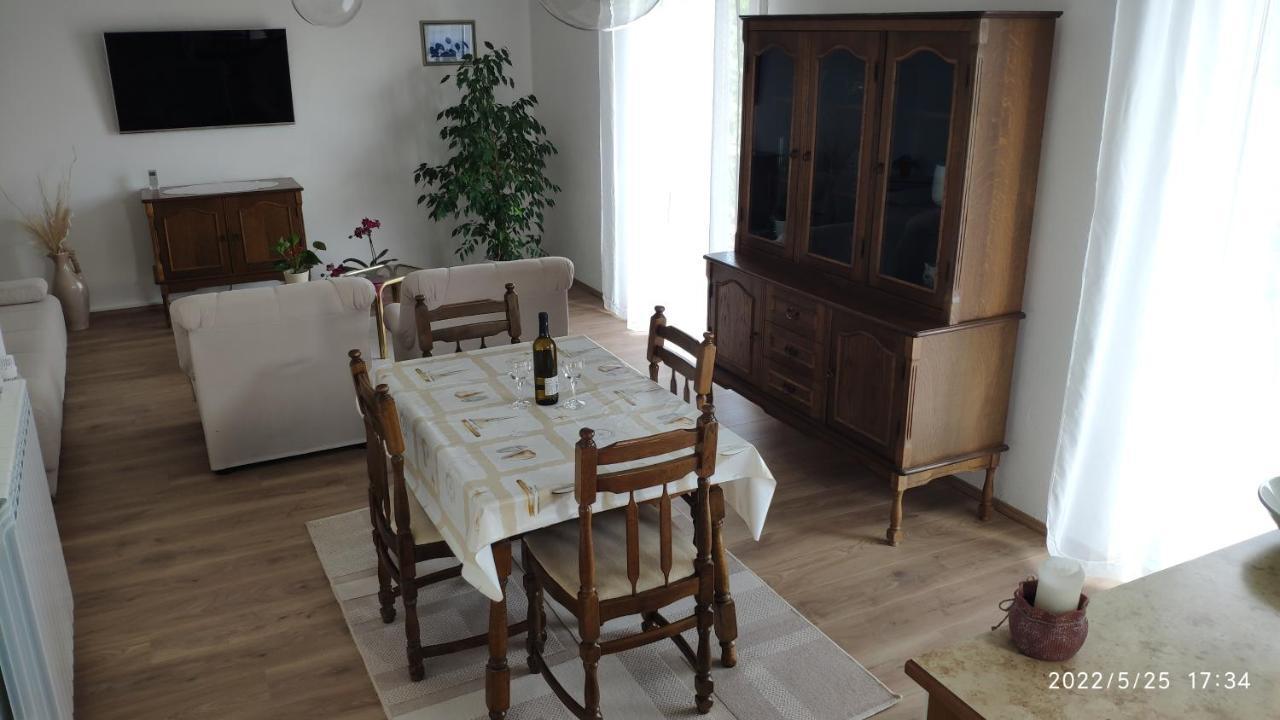 Apartment Rose Novi Vinodolski Zewnętrze zdjęcie