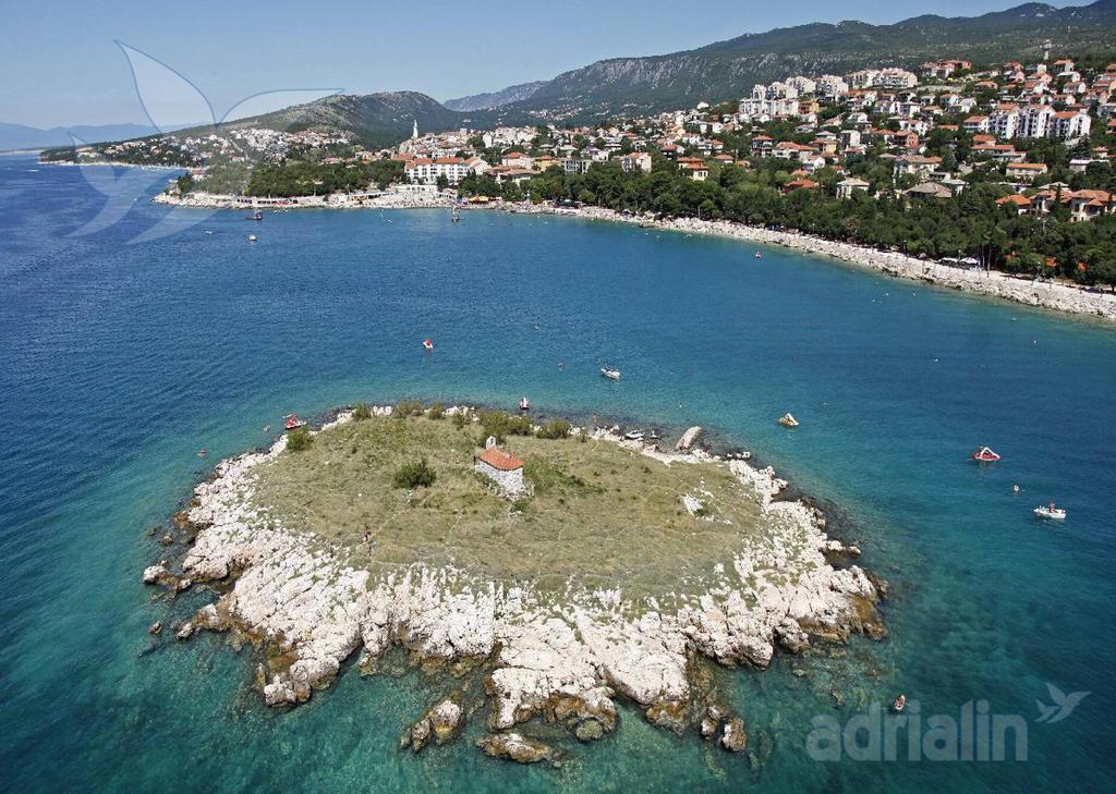 Apartment Rose Novi Vinodolski Zewnętrze zdjęcie