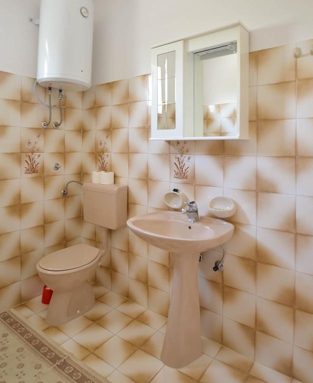 Apartment Rose Novi Vinodolski Zewnętrze zdjęcie